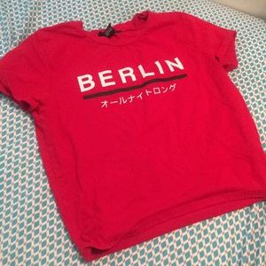 Tight fitted Berlin shirt